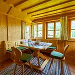 Apartment Haus Roethelsteinblick